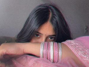 Rihu 💋 logo