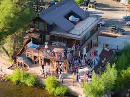 How to Host a Destination Wedding Your Guests Will Love