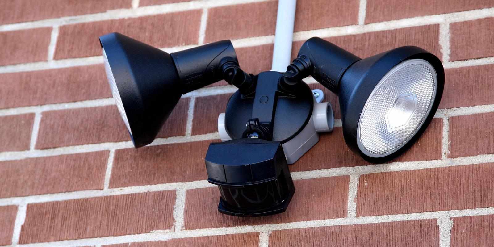 Enhancing Home Safety with External Security Lights with Sensors