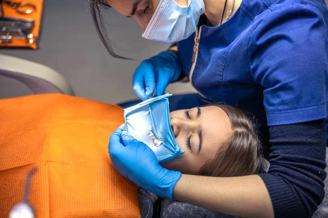 Fast Relief with Emergency Dentist Oxnard Services