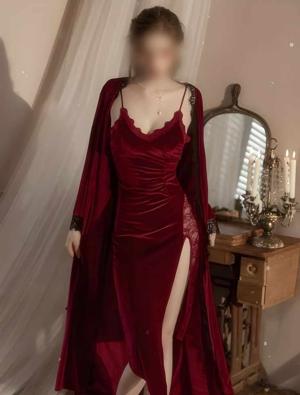 Meena’s Seduction & The Bedroom Fantasy caught by arushi 😈🥵