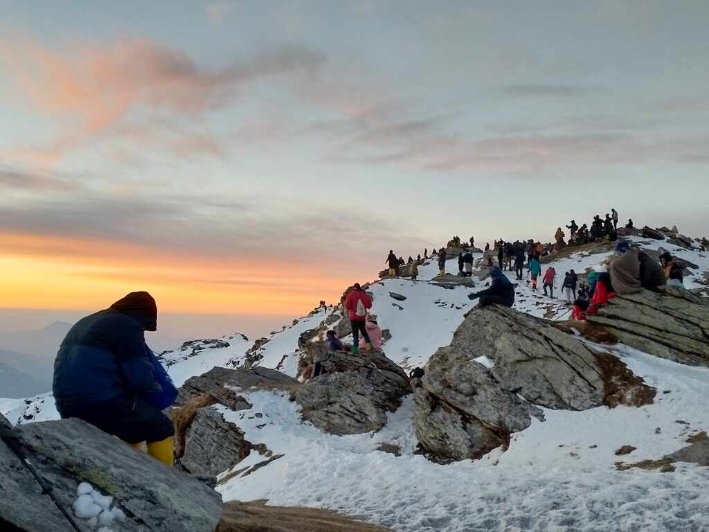 How Does the Kedarkantha Trek Connect You with the Divine Energy of the Himalayas