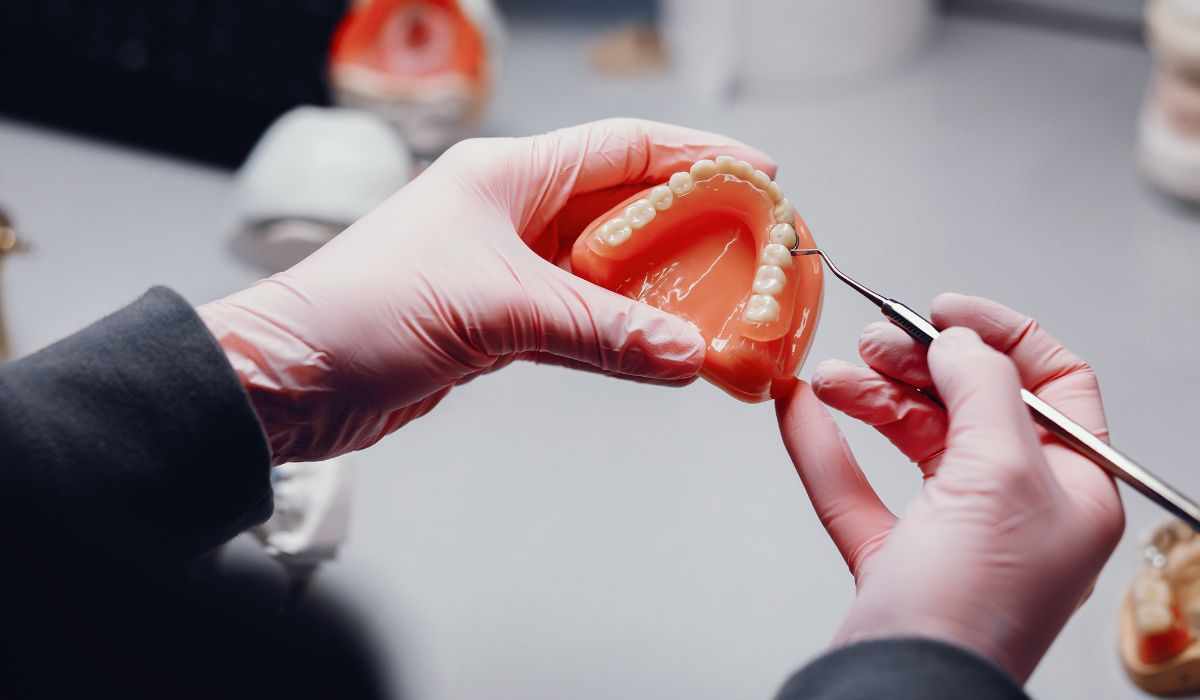 How Do You Choose the Right Dentist in Burbank Today?