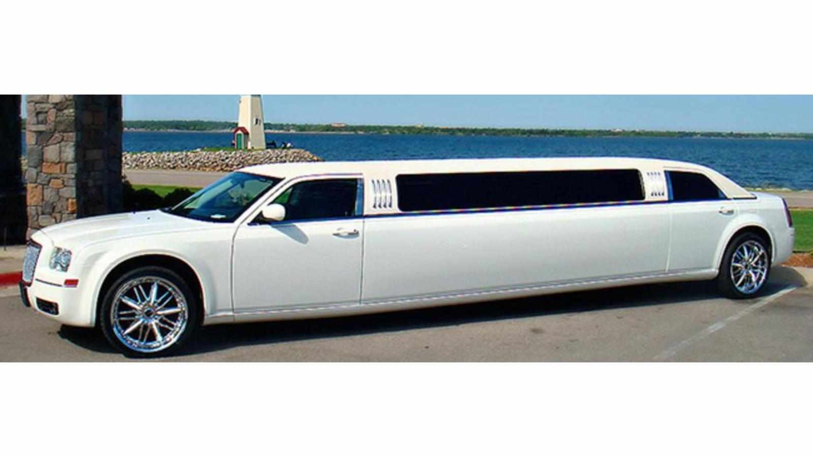 The Ultimate Guide to Limousine Rental in Houston for First-Time Users