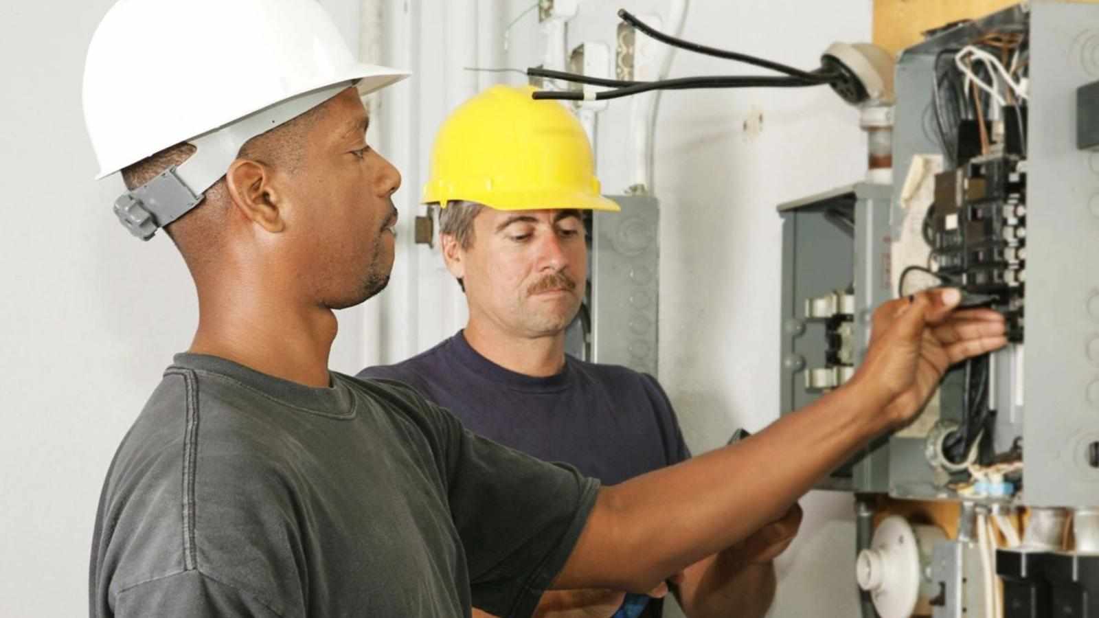 Safe and Efficient Electrical Services by Experienced Licensed Electricians