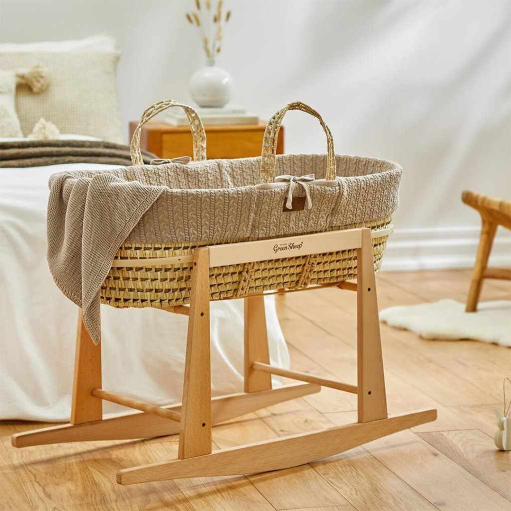 Wrap Your Baby in Comfort: Choosing the Perfect Moses Basket