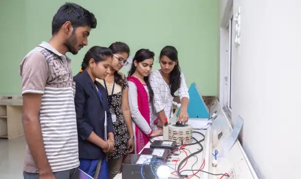How can one look for the best engineering college in Karnataka
