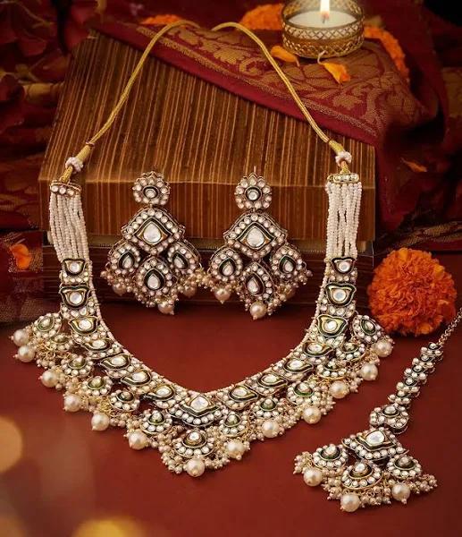 The Soul of Sparkle: Behind the Craft & Culture of Auraa Trends