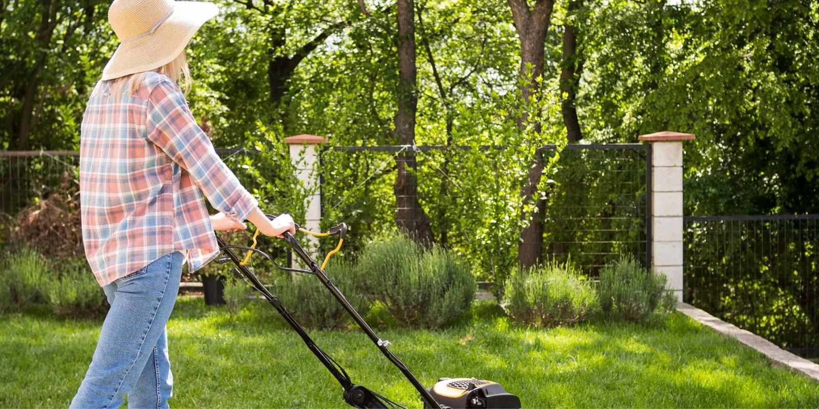 Why Commercial Properties Rely on Turf Cleaning and Maintenance Services in Dubai?
