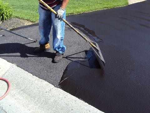 Asphalt Sealcoating & Paving Experts | SH Asphalt Ontario