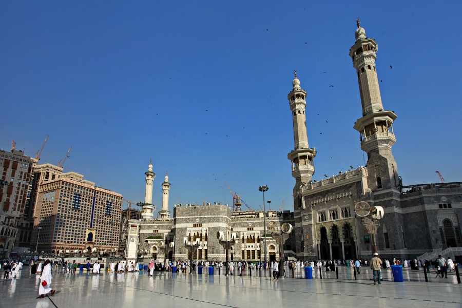 Should You Book Ramadan Umrah Packages 2026 in Advance to Save More?