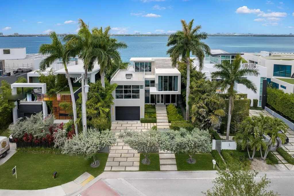 Luxury Villa Rentals in Miami | Nightfall Group