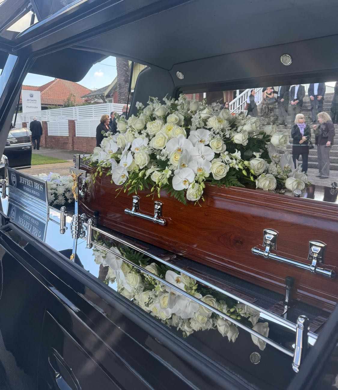 No photo description available.