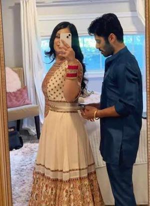 Mere psycho boyfriend ne fadi meri chut changing room me