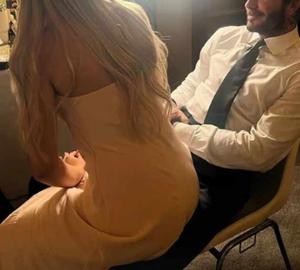 Mere psycho baap ne chodi meri chut changing room me (Titty & pussy eating, crawling, Spit play, hair dragging, rough sex)