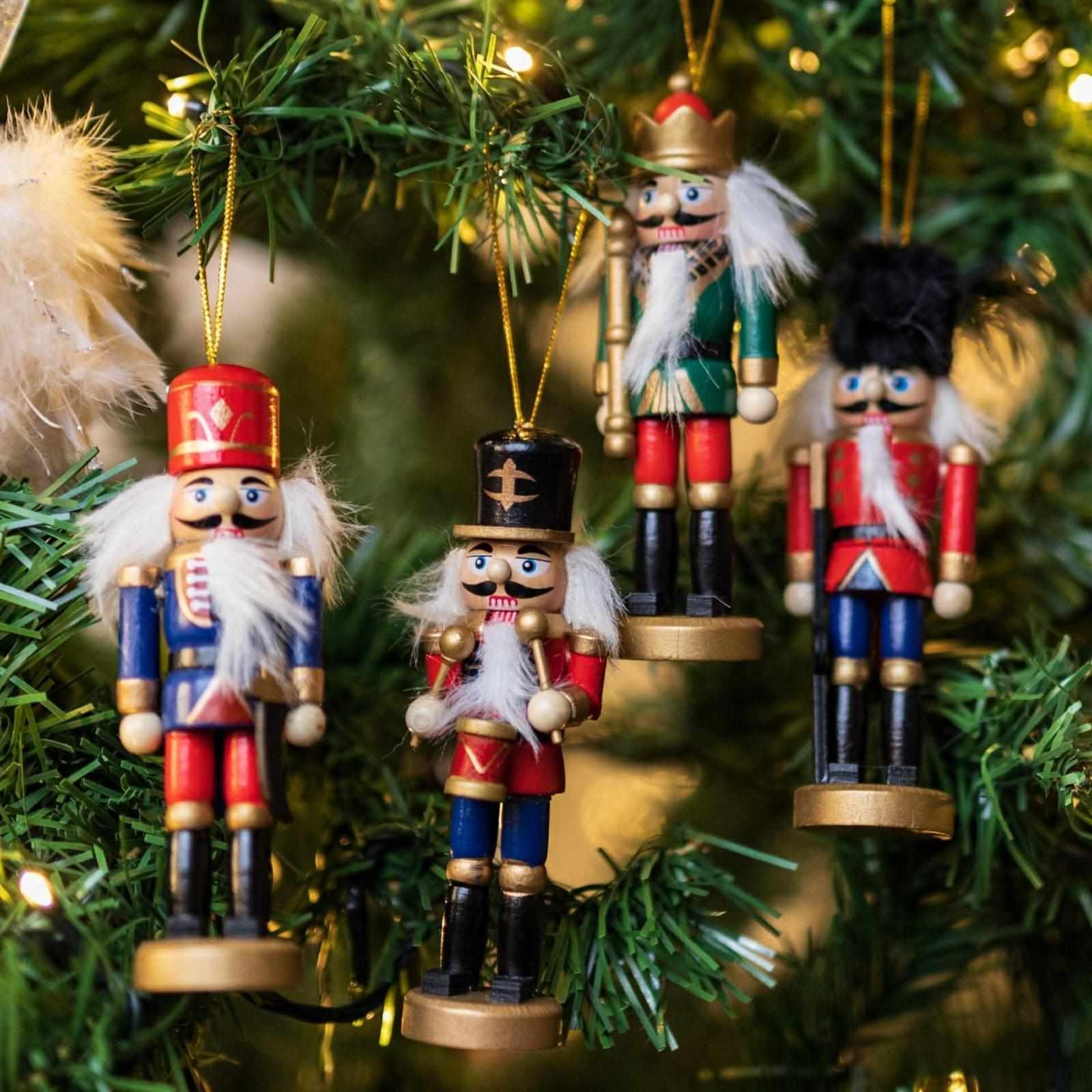 Shop Outdoor Christmas Lights – Early Deals Available Now