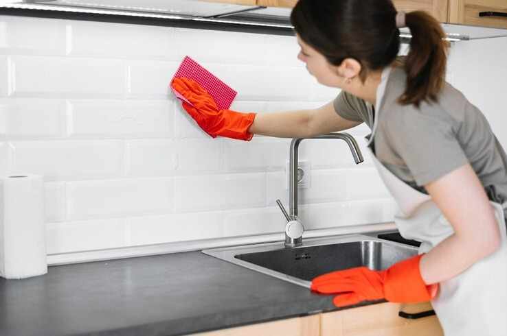 Kitchen cleaning in Secunderabad