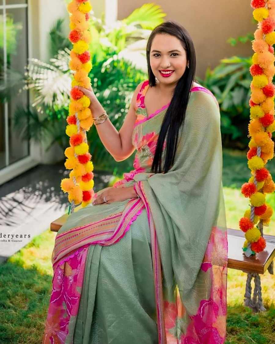 Karwa Chauth Dresses : A Celebration of Love, Rituals & Elegance