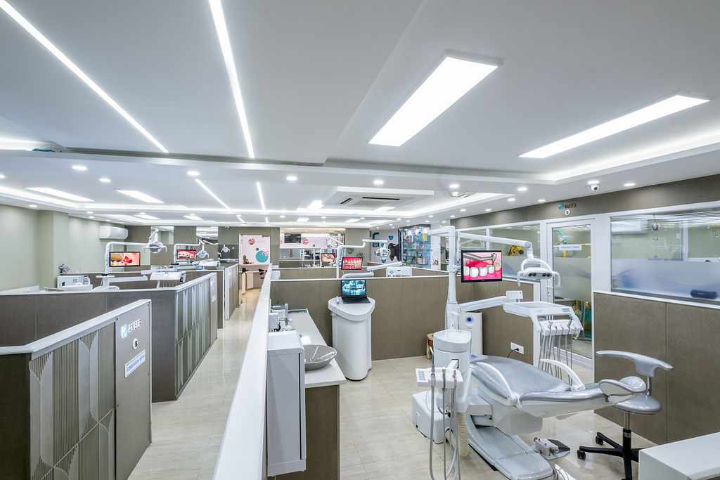 Experience the Best Dental Care at the Best Dental Clinic in Paschim Vihar