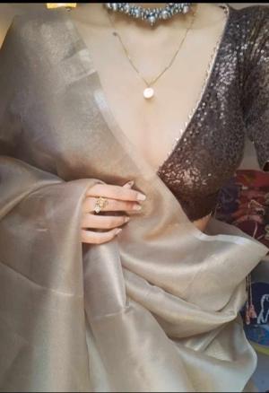 MysteryWrites 🌷 logo