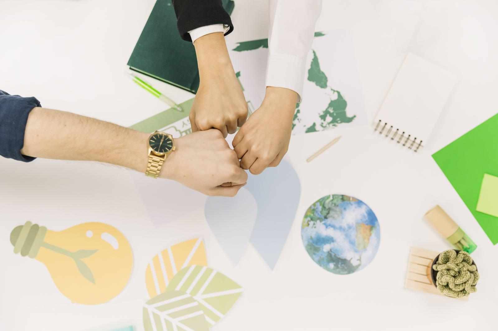 Top Benefits of Using Biodegradable Plates for Corporate Events
