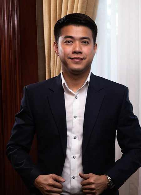 Robert Hạnh Nguyễn