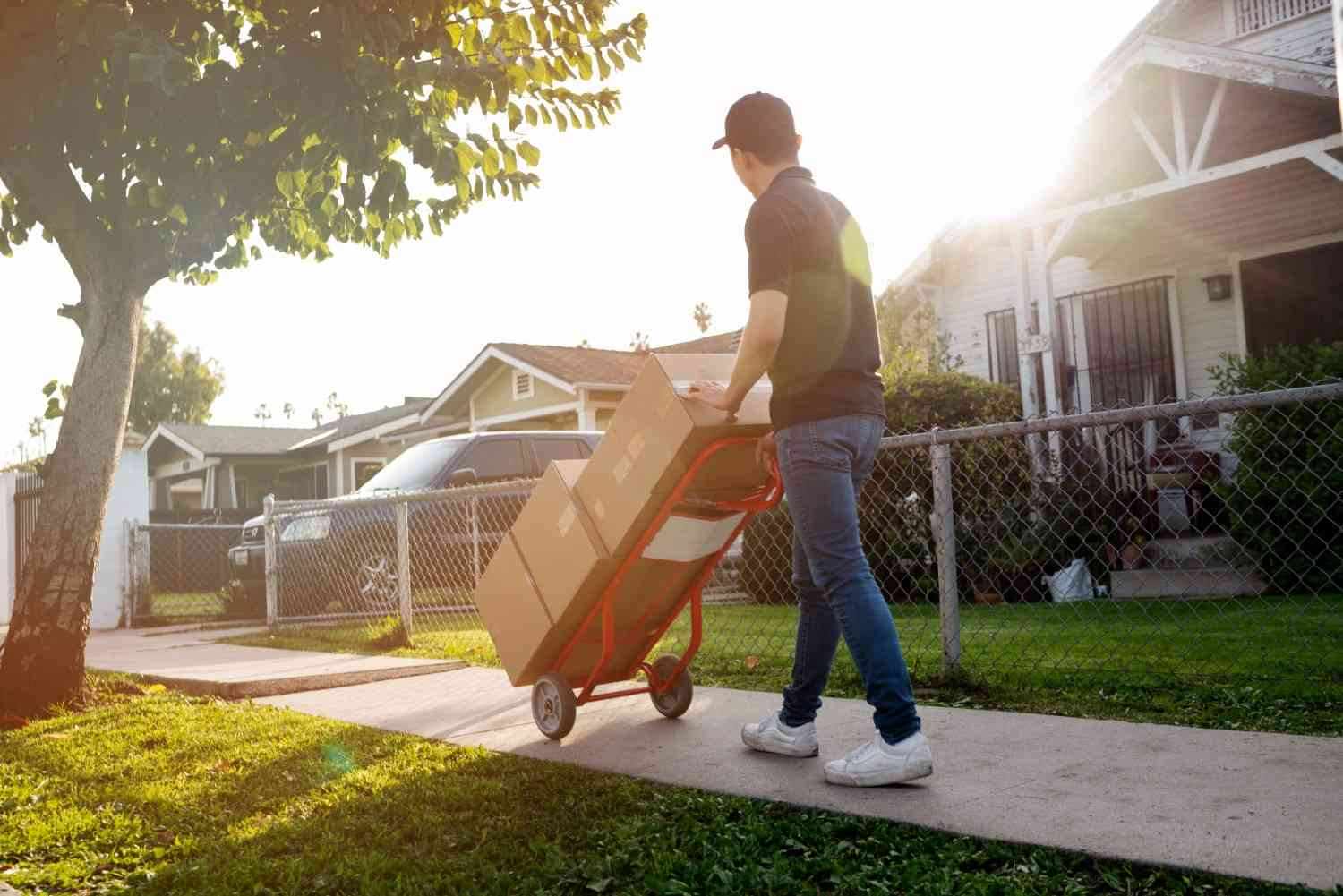 Shine Movers: Professional & Local Residential Movers Near Adelaide for 2025