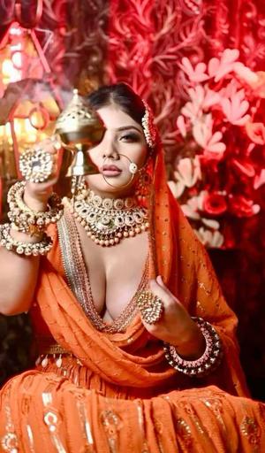 Chhoti Ammi ki chhoti chut me mota muslim lund..