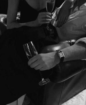 3.Under the Neon lights