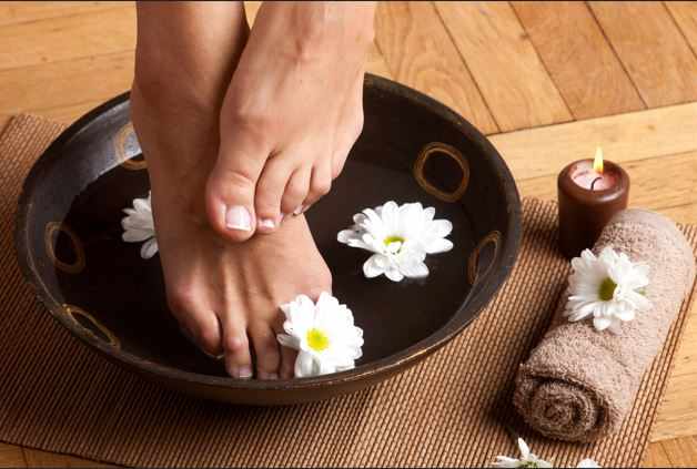The Power of Beautiful Feet: How Foot Models Shape Fashion Ads
