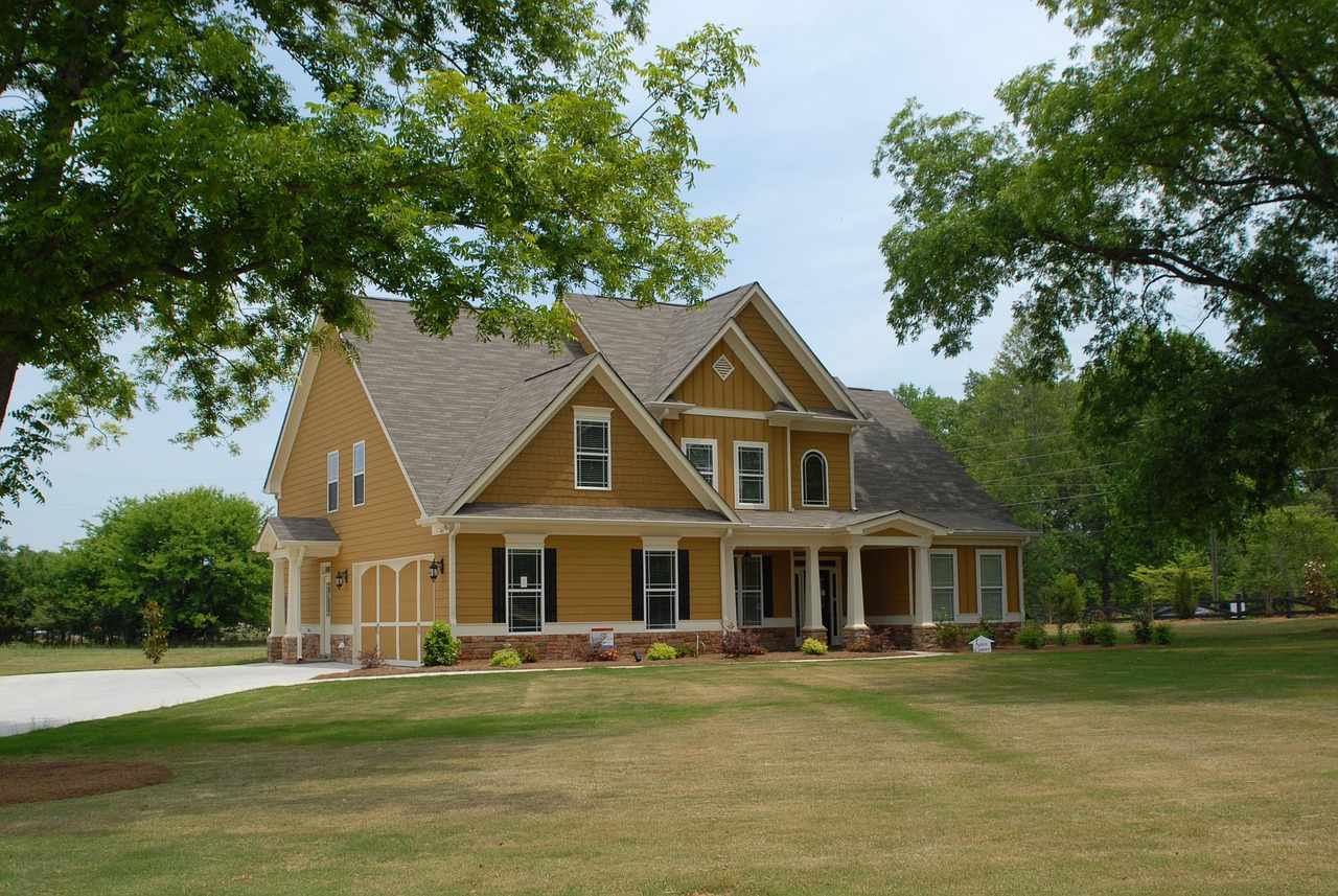11 Benefits of Hiring a Property Management Company: Boost Cashflow & Cut Stress!