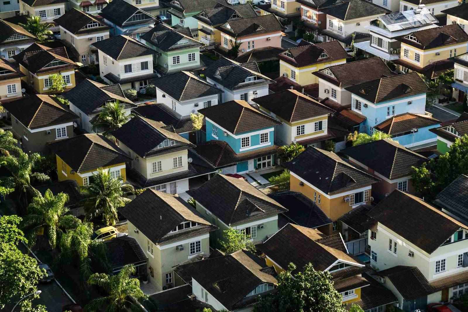 11 Advantages of Hiring a Property Management Firm: Increase Cashflow & Reduce Stress!