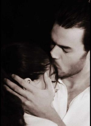 Chapter 42 - The forehead kiss!!