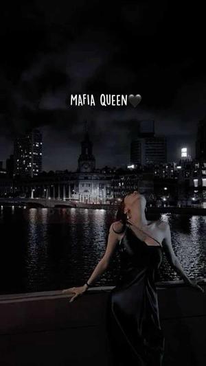 Mafia Queen logo