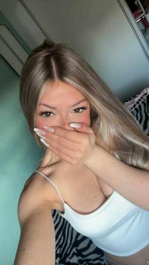 Horny Student & Hot Professor😍