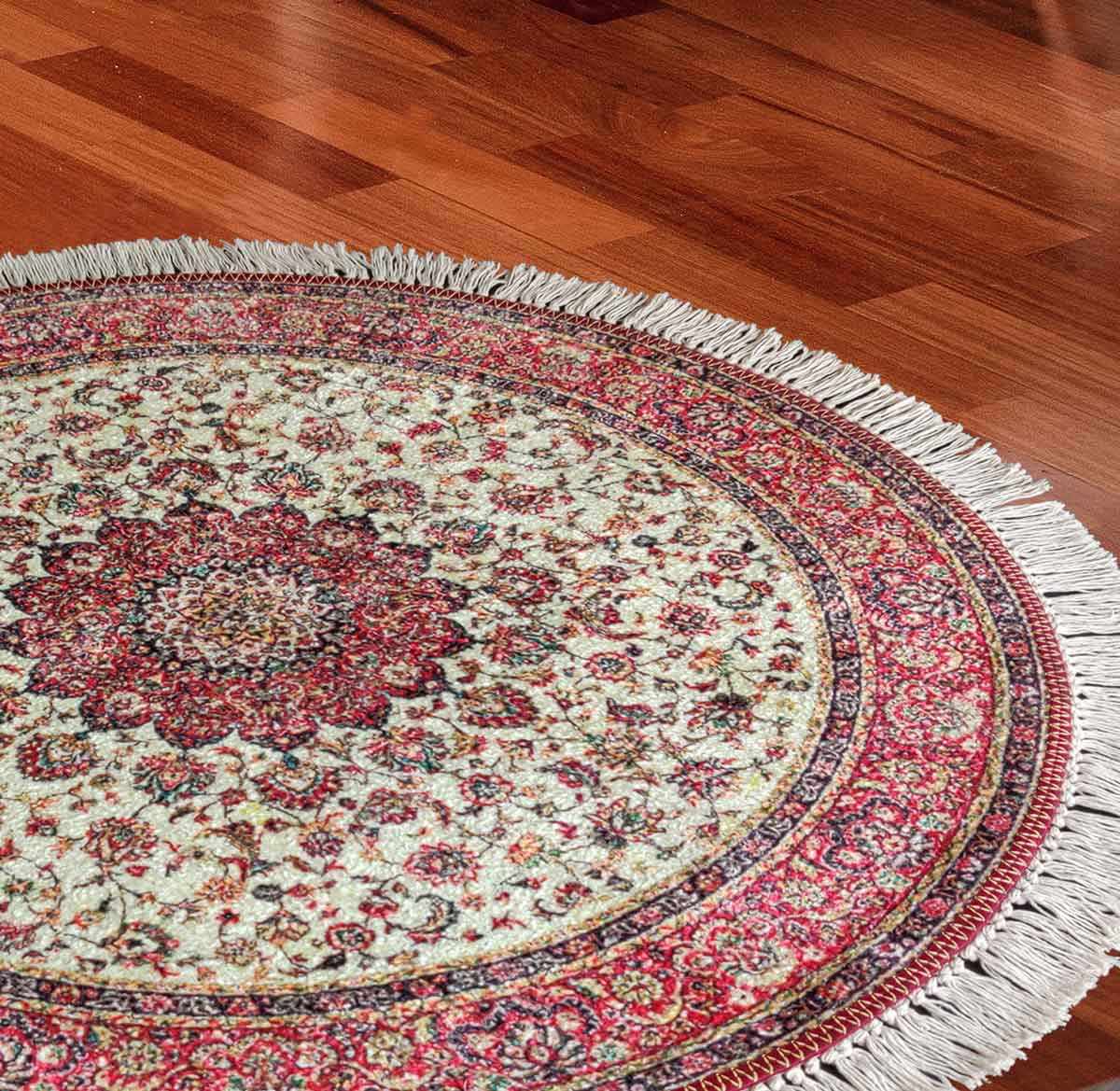 Persian carpets Sur