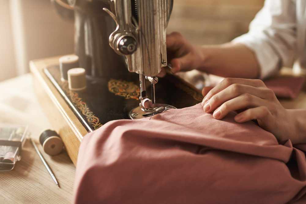 What Makes Clothing Manufacturing in Europe Reliable for Global Brands