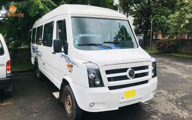 Affordable Maharaja Tempo Traveller Hire Jaipur Options