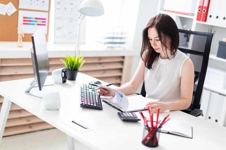 Why the Best Bookkeeping Services Improve Efficiency