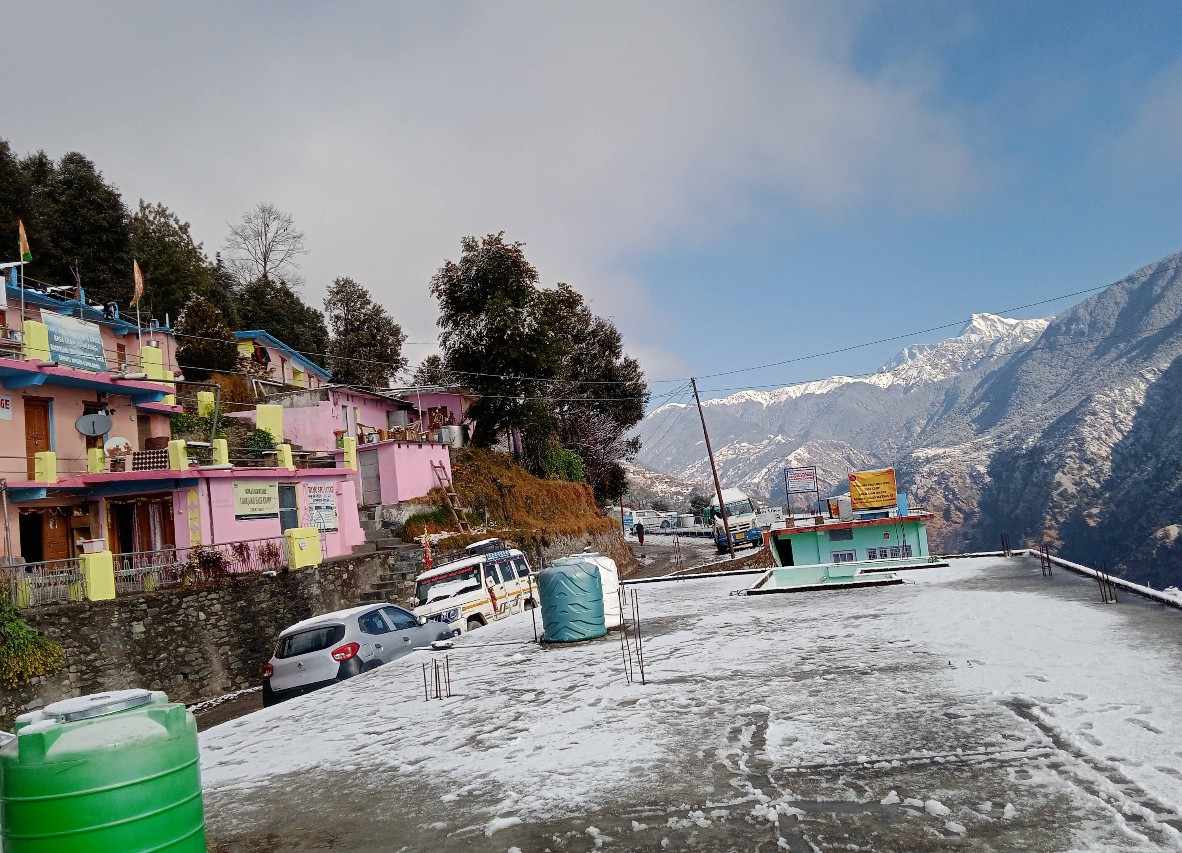 Lohajung: The Gateway to Brahmatal and Uttarakhand’s Hidden Winter Trails