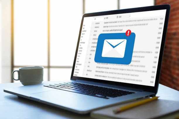 58,200+ Receiving Email Stock Photos, Pictures & Royalty-Free Images -  iStock | Receiving email screen, Receiving email on phone, Man receiving  email