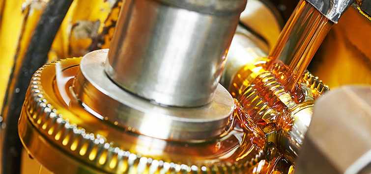 Hydraulic Oil Change: When and How to Refresh Your System