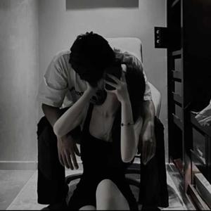 •|Her Healer (extra one)