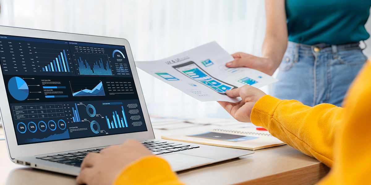 How Data Analytics is Redefining the Digital Banking Era