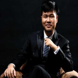 CEO Anan Chai