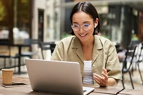 Raise Your Voice: Free Vocal Classes to Unlock Your Voice.