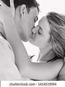 My Stepdad eat me  🔞💦(GIF)