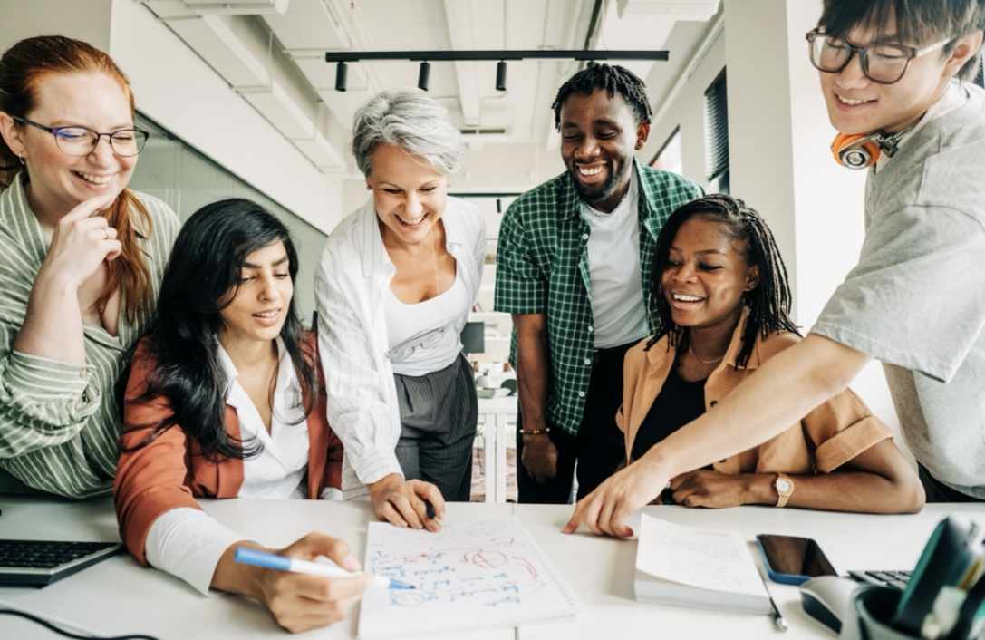 El Papel del Liderazgo Grupal y sus Diez Dimensiones del Crecimiento Individual y Colectivo