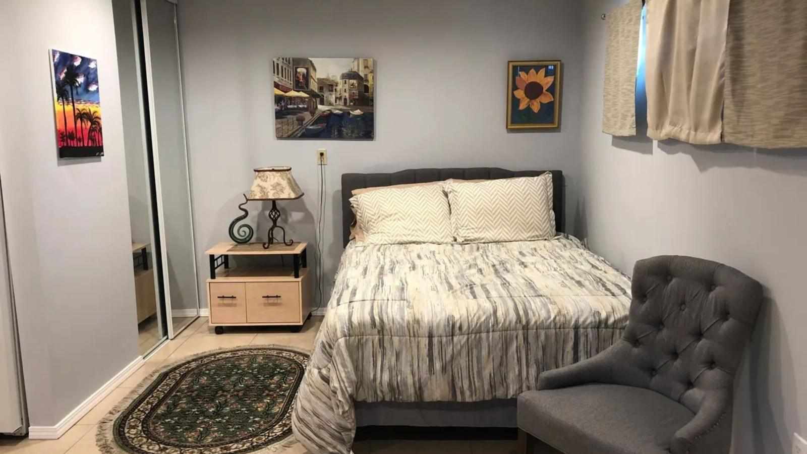 Looking for a Cozy Stay Close to LA’s Best Attractions? Try This