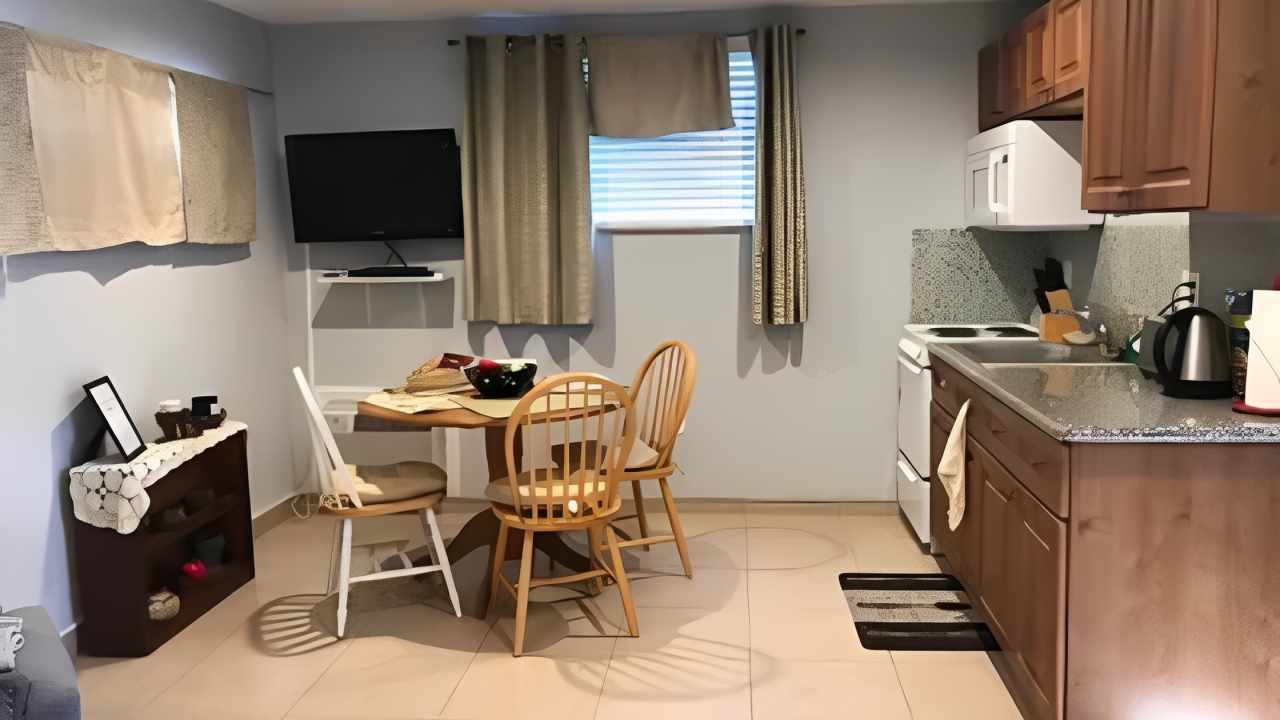 Is There a Budget Friendly Stay Near Getty Center That Offers Real Comfort?